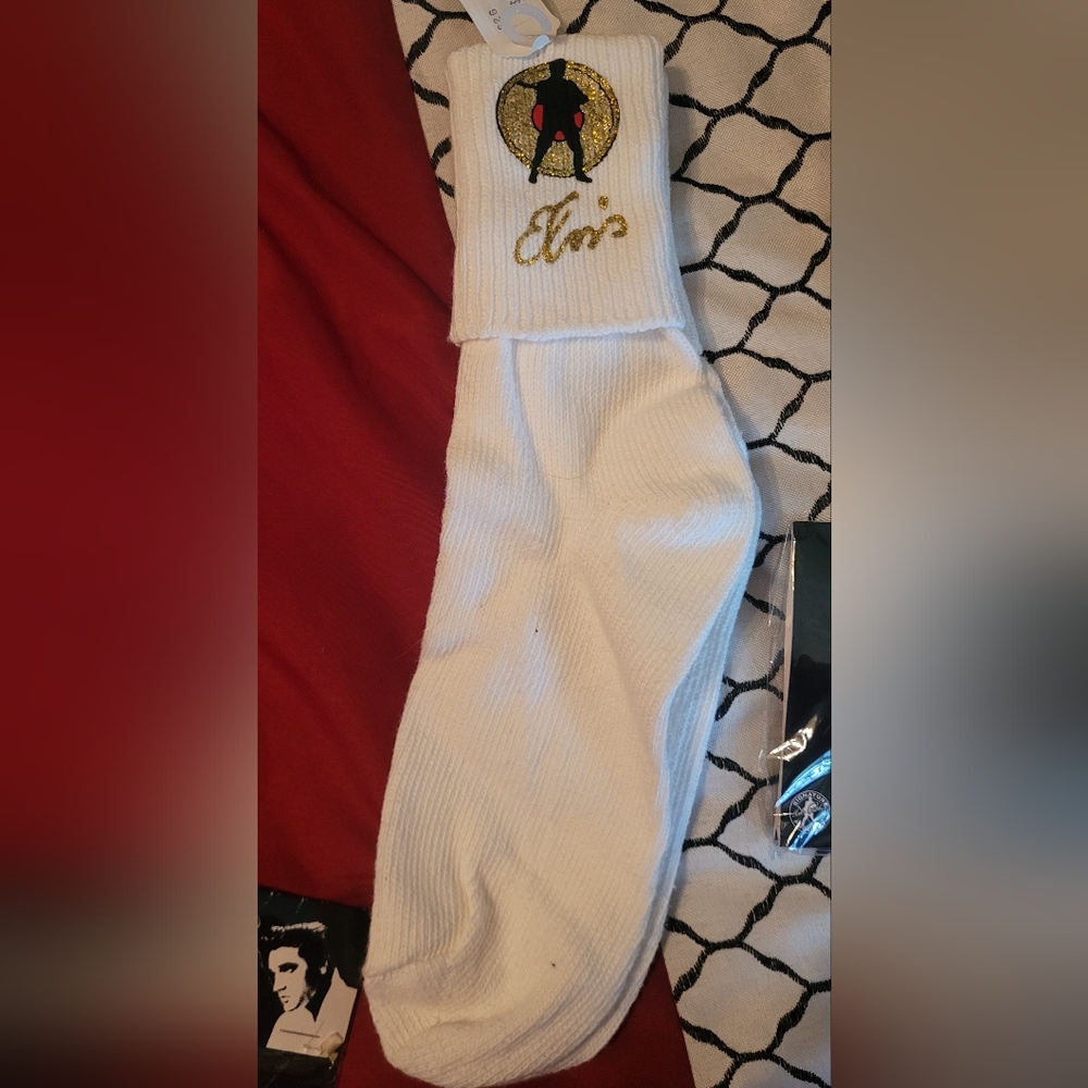 RARE NWT ELVIS PRESLEY White Women's Socks FROM GRACELAND... A RARE FIND!